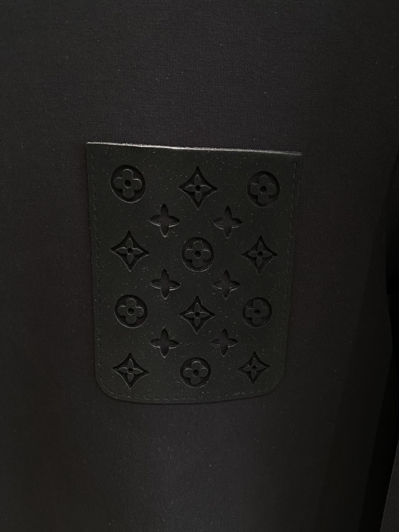 l0vis Vvtt0n t-shirt